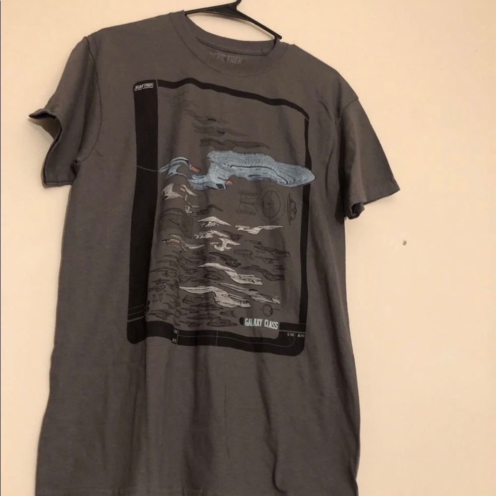 Star Trek the next generation T-shirt Loot crate exclusive